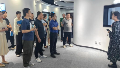 上海市開(kāi)發(fā)區協(xié)會(huì )考察團赴健培科技考察交流
