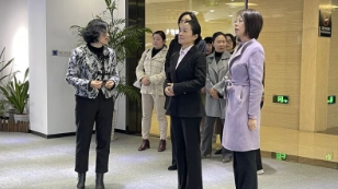杭州市婦聯(lián)黨組書(shū)記、主席楊曉峰一行蒞臨健培科技考察調研
