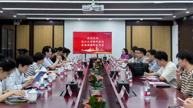 浙江大學(xué)眼科醫院院長(cháng)、中華醫學(xué)會(huì )眼科學(xué)會(huì )主委姚克一行蒞臨健培科技考察調研